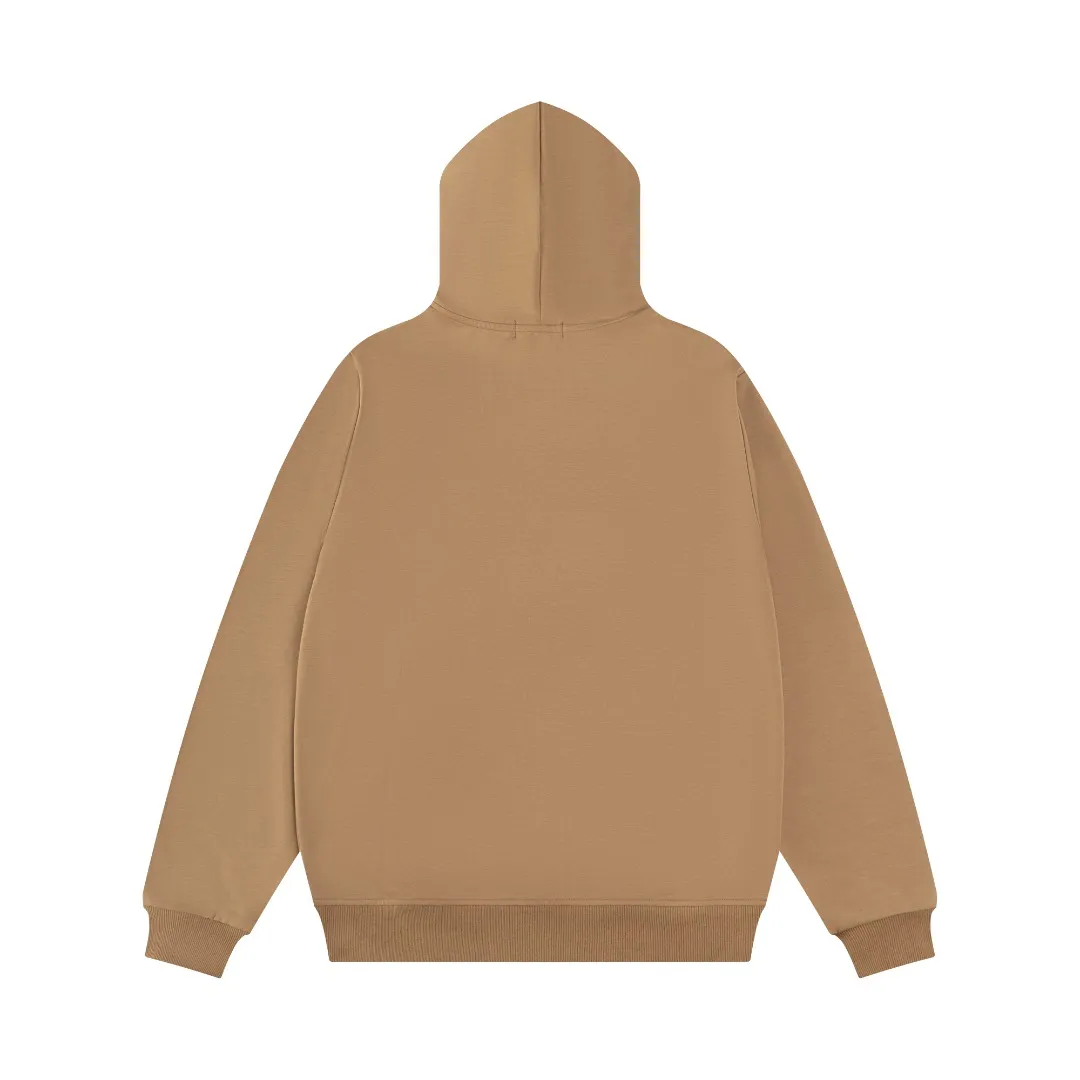 P236 #R95 Ralph Lauren/Ralph Lauren Twelve Color Pony🐎 Embroidered zipper cardigan jacket hooded sweatshirt This hooded sweatshirt is decorated with a simple style that represents Ralph Lauren. It is paired with a pony embroidery pattern, which is three-dimensional and full! The solid color fabric paired with exquisite embroidery instantly sets it off! Hooded sports design, loose and casual fit! The overall texture is very strong! Through the pictures, we can feel the thickness and texture of custom-woven and dyed threads. The workmanship is exquisite. They are shipped from major foreign trade factories. They are all made by masters with many years of experience. Everything is of high standards and requirements! Simple and versatile style ~ super delicate and soft, close to the body without being tied, all fabrics and accessories are original custom-made and of high quality! Perfectly reflects the brand’s sense of superiority! Standard cut, comfortable stretch, unrestricted movement! Highly practical, high-end and classy! Versatile style ~ can be paired with jeans or jogging pants. Ideal for transitioning from your morning commute to weekend events!  Color: Black with red label Black with white label Khaki Navy blue with red label Navy blue with white label White Light gray Dark gray Burgundy Army green Light blue Pink Size: S M L